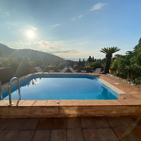 Mon Mazet Villa *